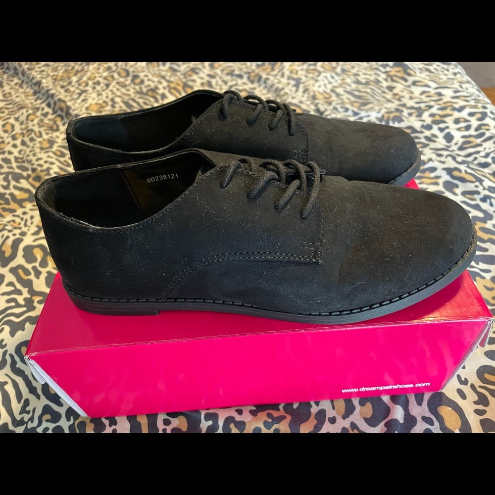 Forever 21 Faux Suede Oxfords